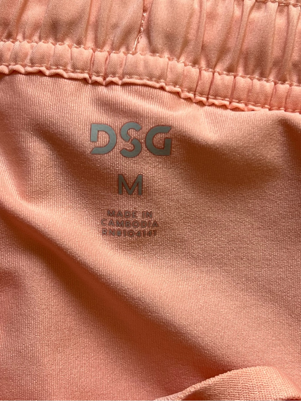 DSG Men’s Medium 2-in-1 Peach Running Shorts Lined Athletic Zip Pocket - Picture 8 of 10